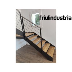 Pianerottolo in legno per scala interna in legno di Rovere Slavonia spessore 40mm, varie misure